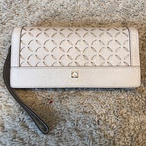 Authentic Kate Spade cream colored wallet/wristlet